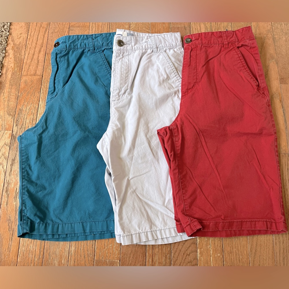 Lot of three Old Navy boy’s shorts size 16 Regular